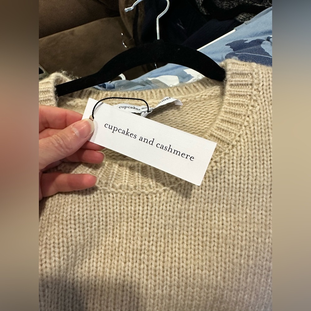 NWT. Cupcakes and cashmere sweater size XS. - Picture 2 of 5